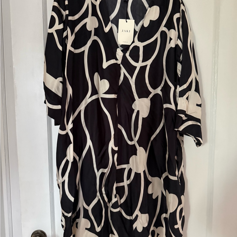 JAKI Black and White Patterned Satin Dress